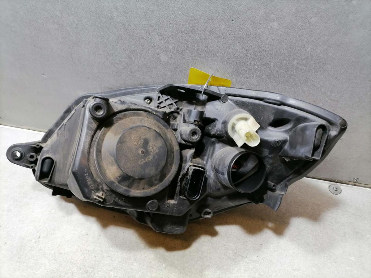 Skoda Fabia 2 5J original Scheinwerfer vorn rechts Halogen H4 Bj.2010